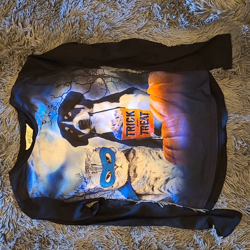 NWOT Puppy Kitty Top Halloween